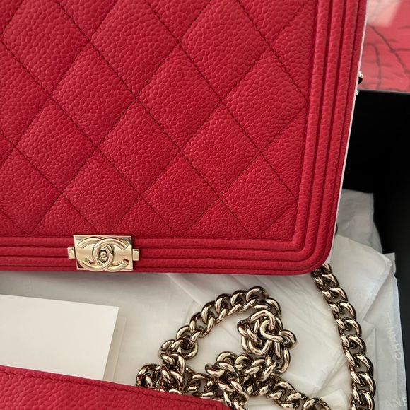 Chanel Boy WOC new condition - Picture 14 of 16